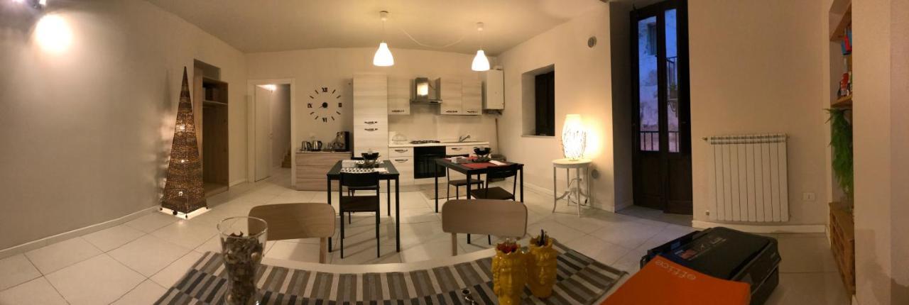 100 Passi Hotell Palermo Eksteriør bilde